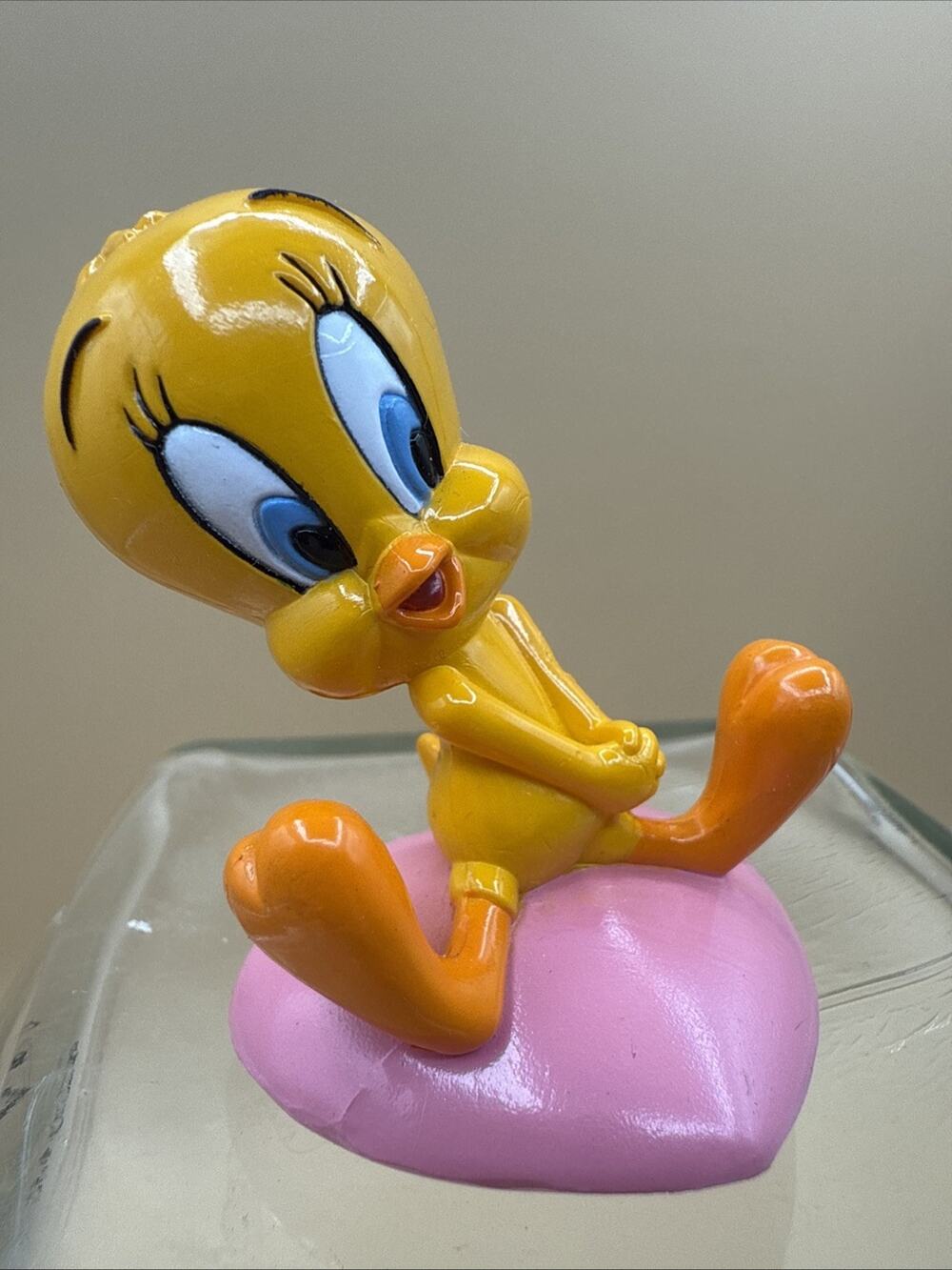 Vintage Tweety Bird PVC Figure Warner Brothers 1998 Valentines Rare